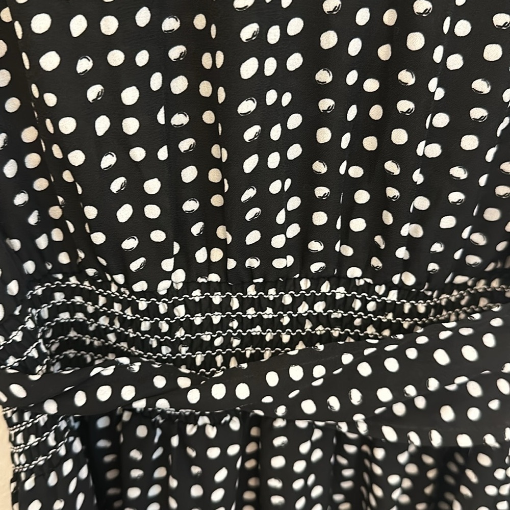 Max Studio (S) wrap style black white polka dot dress elastic waist and pockets - Picture 7 of 7